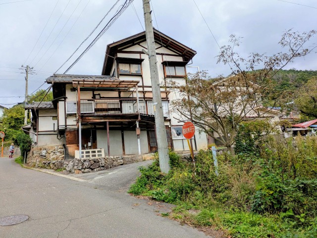 松本市大字中山2556-1